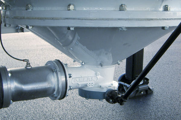 Спецавтолэнд - Полуприцепы-цистерны для сыпучих грузов – O.ME.P.S. S122  полуприцеп-цистерна 2-осная силосная, НОВЫЙ