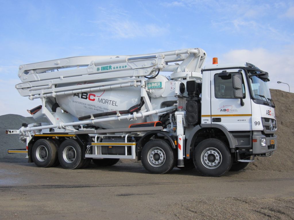 ������������ - ����������c�������� � ����������� IMER Boomix  M429 � �������� LT90 �� ����� Mersedes-Benz Arocs 4140 B 8x4/4 ���� 6, ����